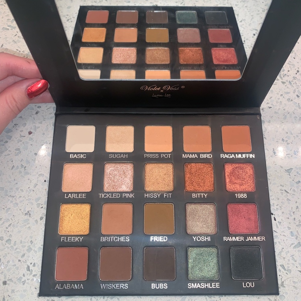 Laura lee violet Voss eyeshadow palette